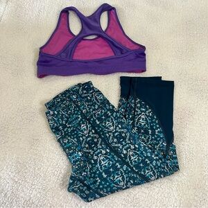 Beyond Yoga Teal Patterned Leggings